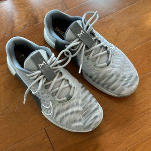 Nike Men's Metcon 9 Training Shoes - Size 8.5 - Grey